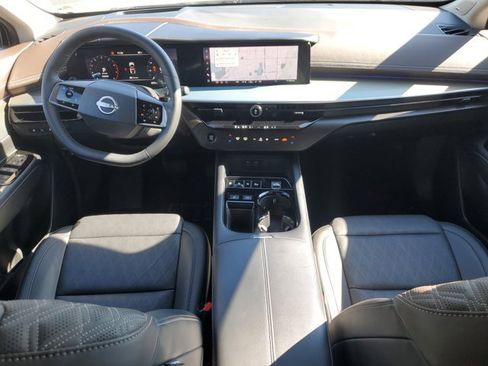 Used 2025 Nissan Murano Platinum w/ Cargo Package image 27