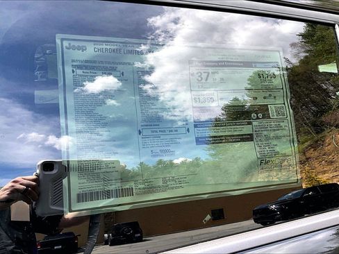 New 2026 Jeep Cherokee Limited image 15