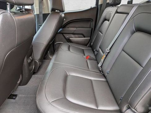 Used 2022 Chevrolet Colorado ZR2 image 17