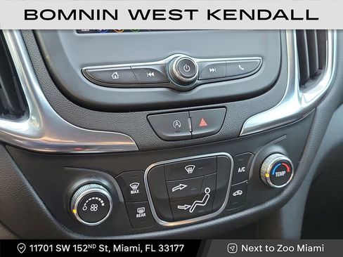 Used 2023 Chevrolet Equinox LT image 19