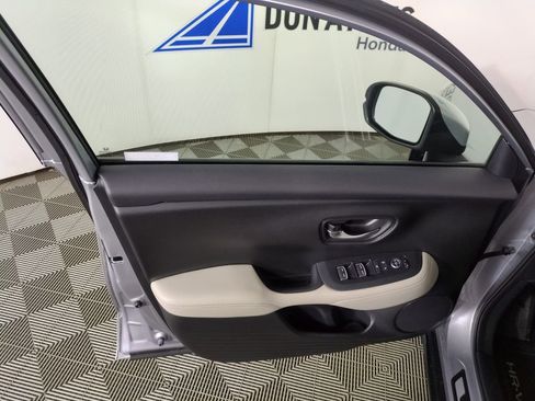 Certified 2023 Honda HR-V EX-L image 13