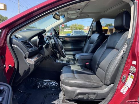 Used 2015 Subaru Outback 2.5i Limited AWD/4WD image 10