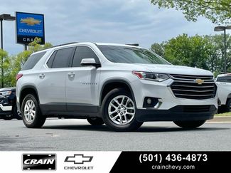 Used 2019 Chevrolet Traverse LT FWD video 1