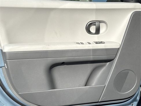 New 2026 Hyundai Ioniq 5 SE image 10