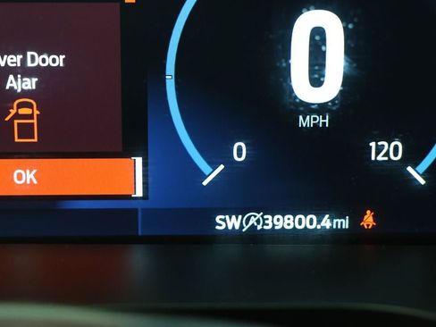 Used 2023 Ford F150 Lariat w/ Equipment Group 502A High image 21