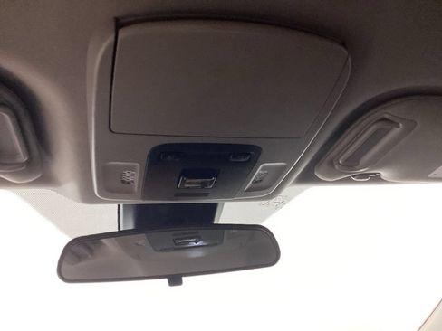Used 2024 Toyota Camry SE FWD image 13