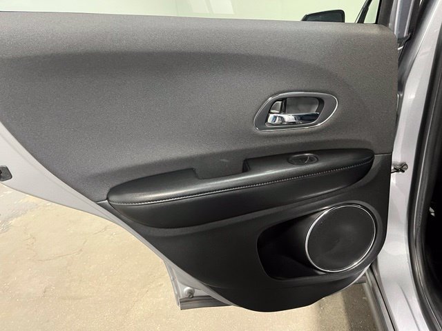Used 2019 Honda HR-V EX image 16