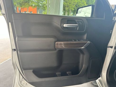 Used 2020 Chevrolet Silverado 1500 RST AWD/4WD image 11