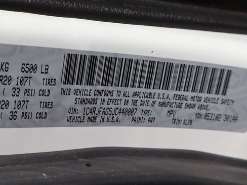 Used 2018 Jeep Grand Cherokee Altitude image 38