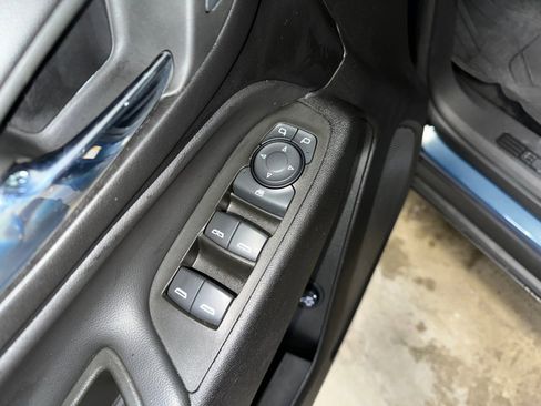 Used 2024 Chevrolet Equinox LT w/ LPO, Floor Liner Package image 8