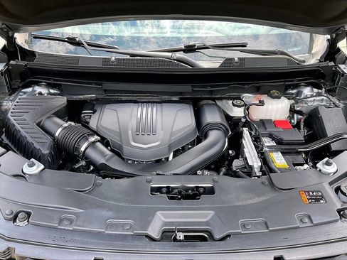 Used 2025 GMC Acadia Elevation w/ Elevation Premium Package FWD image 38