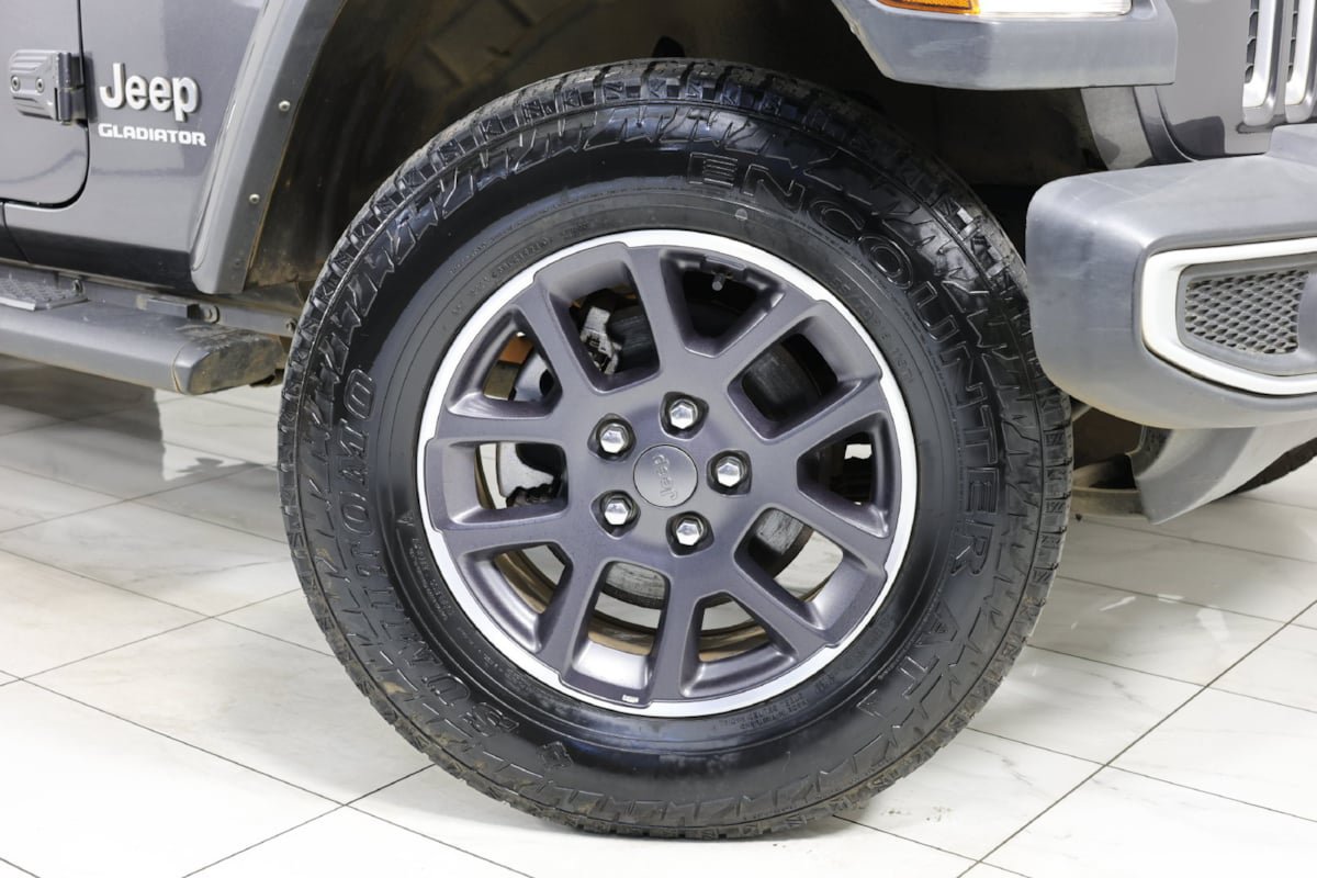 Used 2022 Jeep Gladiator Overland AWD/4WD image 12