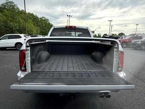 Used 2005 Dodge Ram 1500 Truck 2WD Quad Cab image 7