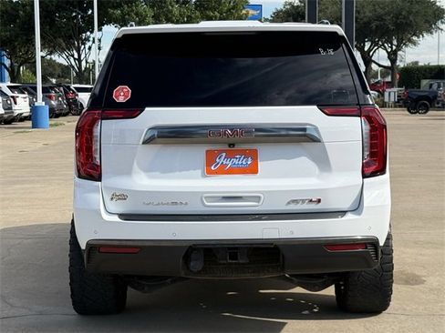 Used 2021 GMC Yukon AT4 w/ Rear Media and Nav Package image 5