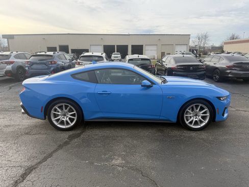 Used 2024 Ford Mustang GT Premium image 5