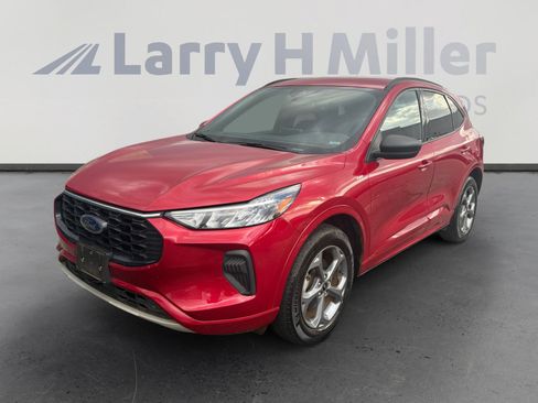Used 2024 Ford Escape ST-Line AWD/4WD image 1