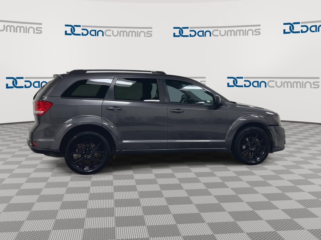 Used 2015 Dodge Journey SXT w/ Flexible Seating Group FWD image 9