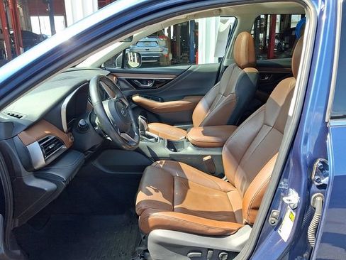 Used 2021 Subaru Outback Touring w/ Popular Package #2 AWD/4WD image 9