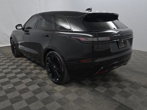 Certified 2025 Land Rover Range Rover Velar Dynamic SE image 3