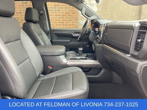 Used 2023 Chevrolet Silverado 1500 LTZ w/ LTZ Premium Package image 29