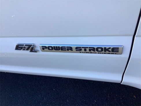 Used 2021 Ford F350 Limited image 34