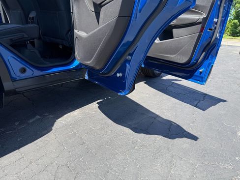 Used 2018 Ford Escape SE w/ SE Sync 3 Package AWD/4WD image 9