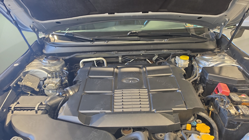 Used 2018 Subaru Outback 3.6R Limited AWD/4WD image 11