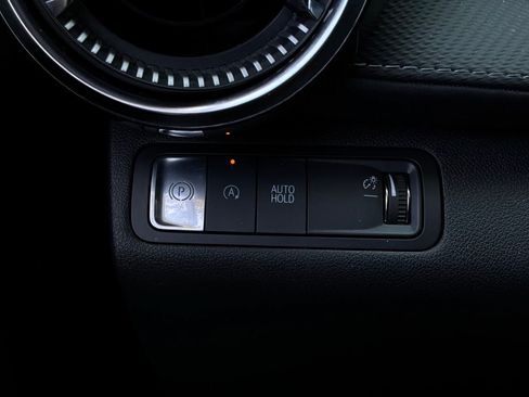 Used 2025 Chevrolet Equinox LT FWD image 21
