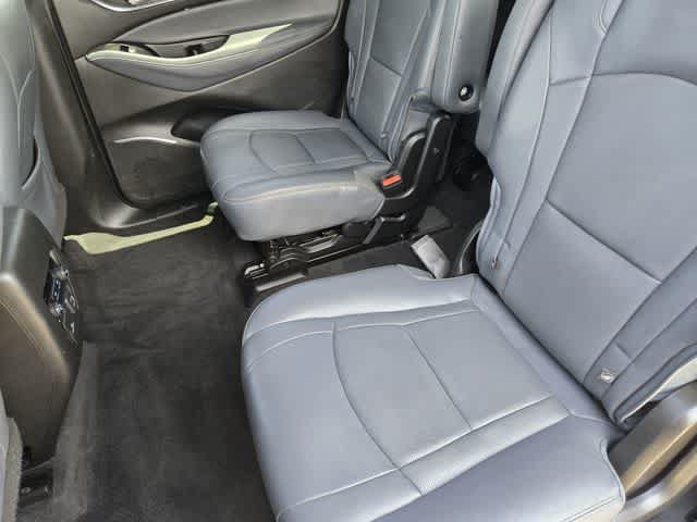 Used 2020 Buick Enclave Essence w/ Sound and Sites Package FWD image 12