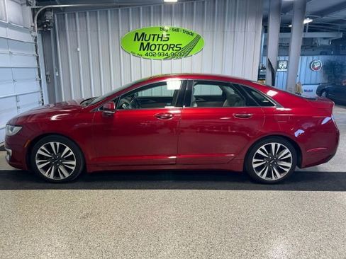 Used 2017 Lincoln MKZ Select w/ Select Plus Package image 5