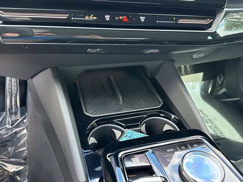 Certified 2024 BMW 530i w/ M Sport Package RWD image 27