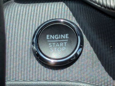 Used 2025 Ford Explorer ST AWD/4WD image 34