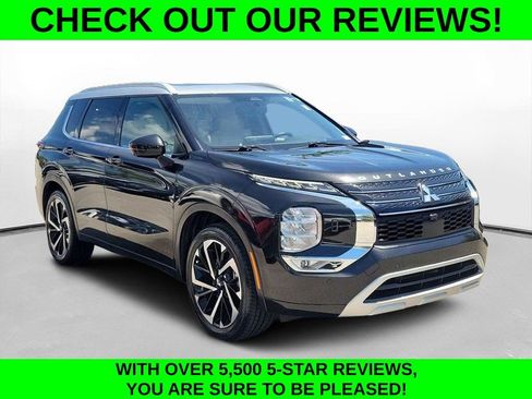 Used 2024 Mitsubishi Outlander SEL AWD/4WD image 3