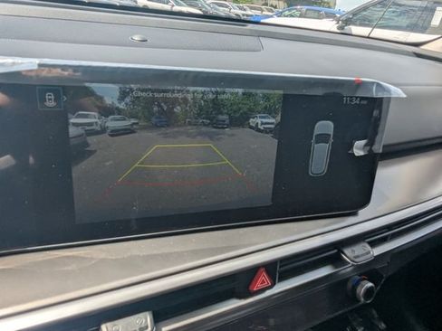 New 2026 Kia Sorento S FWD image 23