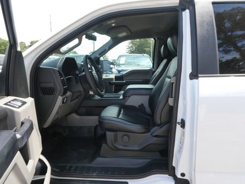 Used 2018 Ford F150 XL w/ Equipment Group 101A Mid RWD image 12