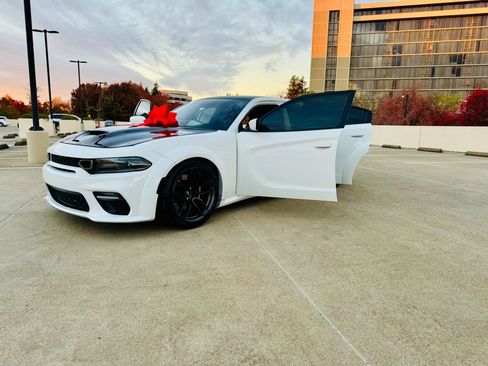 Used 2017 Dodge Charger R/T RWD image 52