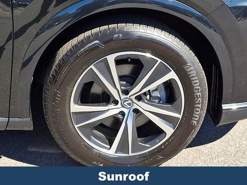 Used 2024 Lexus RX 350 Premium w/ Convenience Package image 10