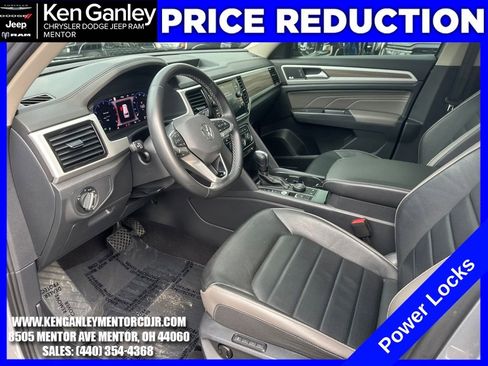 Used 2021 Volkswagen Atlas SEL Premium image 18