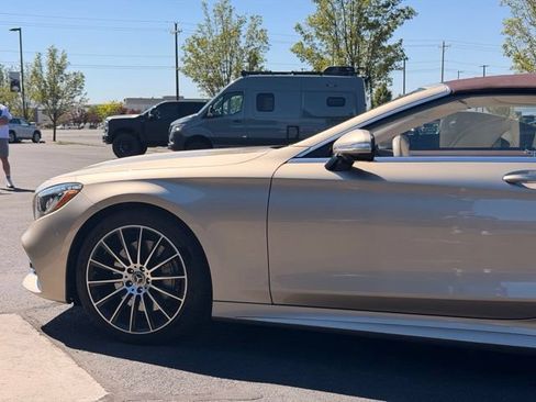 Used 2019 Mercedes-Benz S 560 Cabriolet image 8