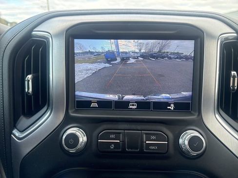 Used 2021 GMC Sierra 1500 SLT image 24