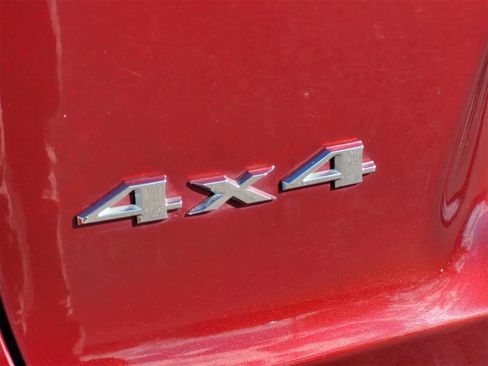 Used 2021 Jeep Cherokee Latitude Lux w/ Comfort/Convenience Group image 12