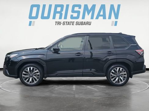 Certified 2025 Subaru Forester Touring AWD/4WD image 3