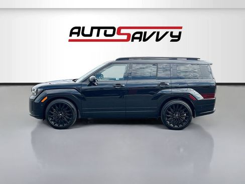 Used 2025 Hyundai Santa Fe Calligraphy AWD/4WD image 4