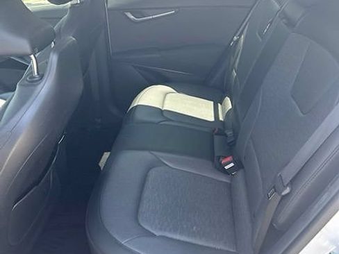 Used 2023 Kia Niro Wave FWD image 13