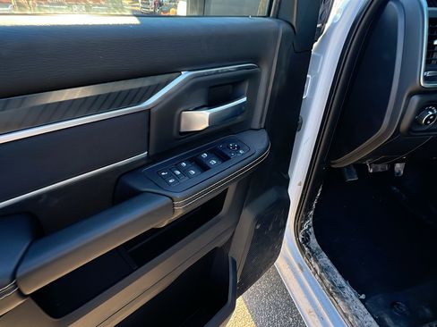 Used 2025 RAM 2500 Lone Star w/ Bed Convenience Group image 15