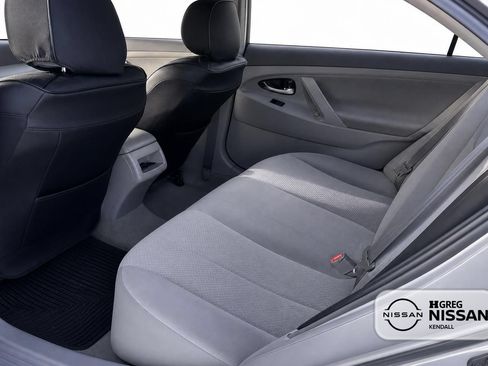 Used 2007 Toyota Camry LE FWD image 10