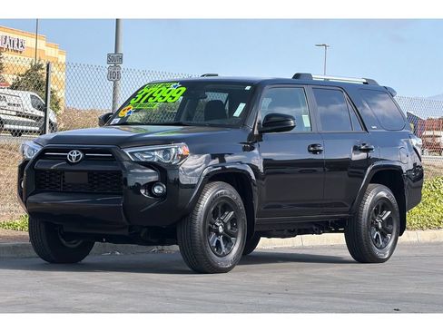 Certified 2023 Toyota 4Runner SR5 RWD image 8