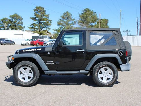 Used 2017 Jeep Wrangler Sport w/ Quick Order Package 24S image 3