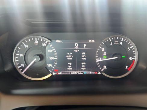 Used 2020 Land Rover Discovery Sport S AWD/4WD image 28