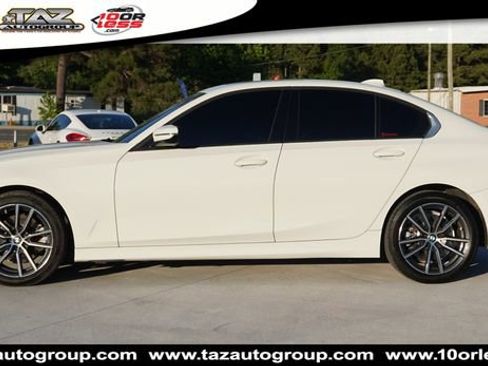 Used 2020 BMW 330i Sedan w/ Convenience Package RWD image 4